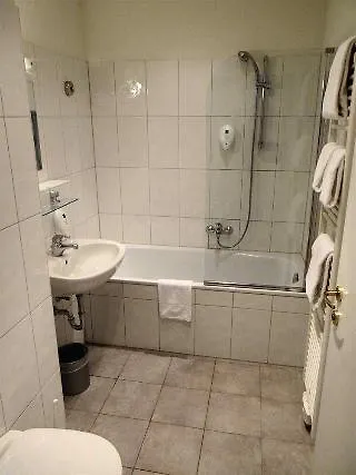 **** Hotel Belmondo Salzburg Austria
